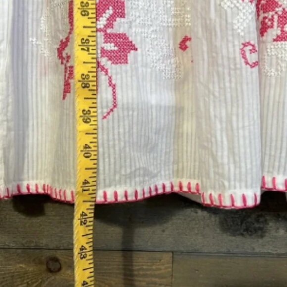 New John Mark Embroidered Boho Dress Size L White with Pink Embroidery - Picture 8 of 8